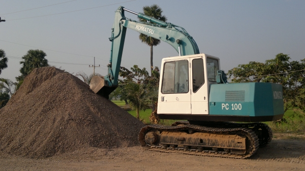 ขายรถแม็คโคร PC 100-5 เอกสารเล่มทะเบียน