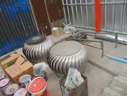 ขายตัวดูดอากาศ+ฐาน ใส่ลอนกะเบื้อง มี2ชุด