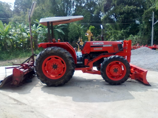 ขายรถไถคูโบต้าM-5000 ใบดันดินหน้า โรตารี่ พร้อมใช้ครับ ส่งรถแล้ว26/11/55 นครไทย