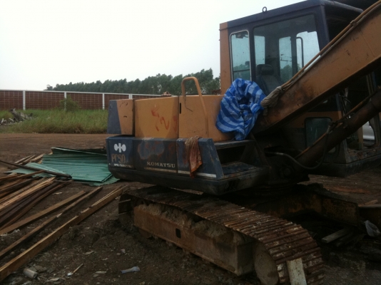 ขาย รถแบคโฮ KOMATSU PC60-5 ขาย รถแบคโฮ KOMATSU PC60-5