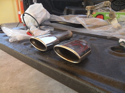 ขายปลายท่อ ทรงรี ปลายคู่ ถอดจากaccord v6 สวยๆ ขายปลายท่อ ทรงรี ปลายคู่ ถอดจากaccord v6 สวยๆ