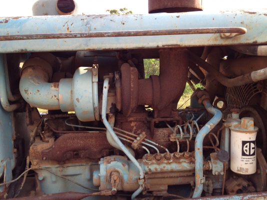 ขาย !! แทรกเตอร์  D6C รุ่นฝาบาง ตามสภาพ เอกสารสัญญาซื้อขาย สนใจติดต่อ 081-8840679 ภาคเหนือ