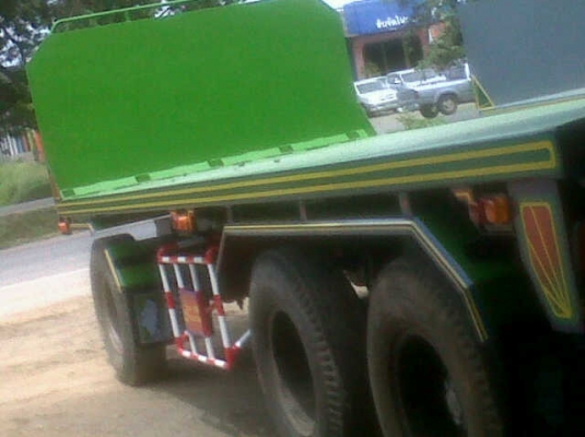 ขายลูกพ่วง 3เพลา ปี55 ชุดโอนพร้อมทะเบียนเต็ม ขาย 360,000.-