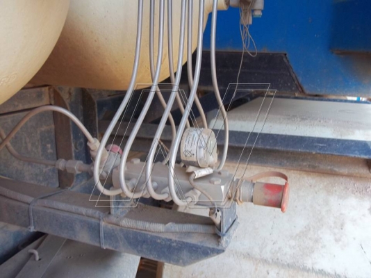 ขาย ฮีโน่โปรเฟีย 320 แรง ใช้แก๊สNGV 8 ถัง ร่วมน้ำมัน / 12 ล้อดั๊ม / ปี 2554 ( มี 2 คัน! )