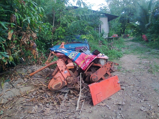 ขายด่วน!..รถไถ KUBOTA L4200 มีใบดันหน้า และจอบหมุน.