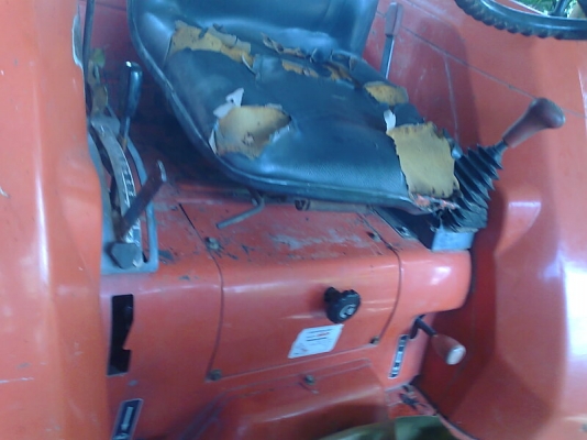 ขายด่วน!..รถไถ KUBOTA L4200 มีใบดันหน้า และจอบหมุน.