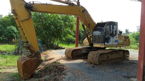 สุดยอดแบ็คโฮจากsamsung 210(volvoผลิตให้)เครื่องคัมมิน132แรงขายถูกกว่าเมืองนอก