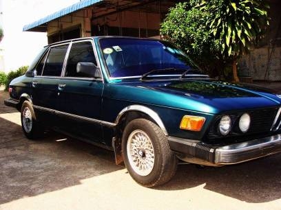 ลดราคาสุดท้าย bmw 520 e12 v.2 เครื่อง j 60,000 บาท สีเพิ่งทำมาใหม่เอี่ยม ลดราคาสุดท้าย bmw 520 e12 v.2 เครื่อง j 60,000 บาท สีเพิ่งทำมาใหม่เอี่ยม