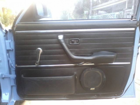 ลดราคาสุดท้าย bmw 520 e12 v.2 เครื่อง j 60,000 บาท สีเพิ่งทำมาใหม่เอี่ยม ลดราคาสุดท้าย bmw 520 e12 v.2 เครื่อง j 60,000 บาท สีเพิ่งทำมาใหม่เอี่ยม