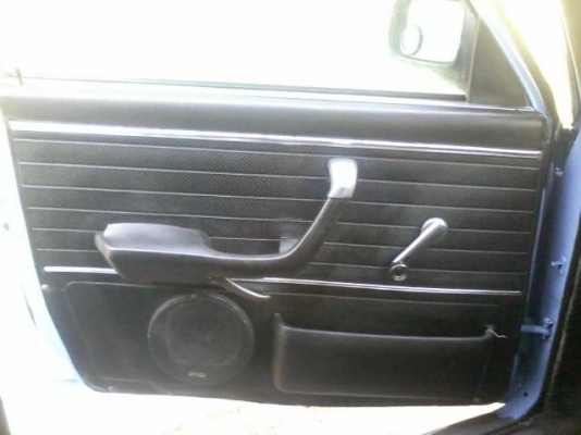 ลดราคาสุดท้าย bmw 520 e12 v.2 เครื่อง j 60,000 บาท สีเพิ่งทำมาใหม่เอี่ยม ลดราคาสุดท้าย bmw 520 e12 v.2 เครื่อง j 60,000 บาท สีเพิ่งทำมาใหม่เอี่ยม