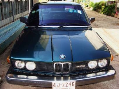 ลดราคาสุดท้าย bmw 520 e12 v.2 เครื่อง j 60,000 บาท สีเพิ่งทำมาใหม่เอี่ยม