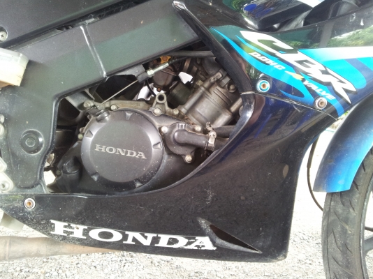 ขาย cbr 150 คาร์บูตัวสุดท้าย ทะเบียนโอน มือแรก