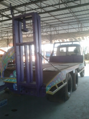 ขาย รถเทเลอร์รถเกี่ยวข้าว Hino Fl176 185hp