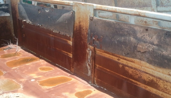 กระบะดัมพ์สามมิตร +คัตซีเทียมพร้อมดัมพ์