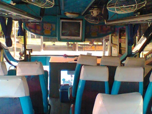 ขายด่วน รถบัสพัดลมชั้นครึ่ง ขายด่วน รถบัสพัดลมชั้นครึ่ง