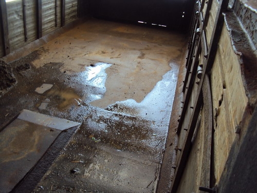 ขายกระบะดั้มปิเนียมพร้อมอุปกรณ์ ติดอยู่รถHINO สิงห์ไฮเทค