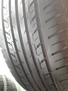 ขายยาง185/55/15 ปี 09 THUNDEAER MACH 1 ชุด ราคา : 2,000.00 บาท