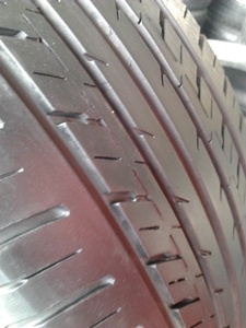 ขายยาง185/55/15 ปี 09 THUNDEAER MACH 1 ชุด ราคา : 2,000.00 บาท