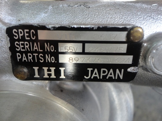 ขายเทอร์โบ IHI F55V ป้ายขาว 1 ลูก ป้ายดำ 1 ลูก
