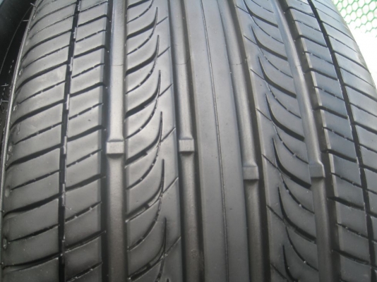 ขายยาง deestone vincente r302 225/45zr18 ปี12 1 คู่ (081-3747940)