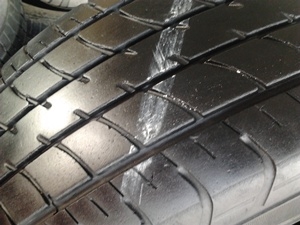 ขายยาง185/60/15 ปี 09 DUNLOP SP 2030 1 ชุด ราคา : 2,000.00 บาท