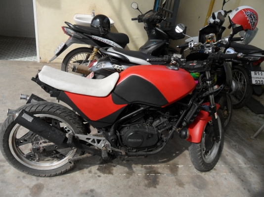 ขาย vt 250 f ตามสภาพตามรูปเลยครับรถไม่มีเอกสารครับ