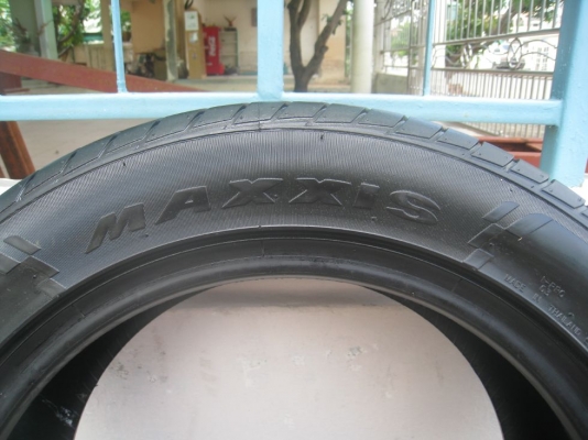 ขายยาง maxxis victra i-pro 195/55r15 ปี12  1 คู่ (081-3747940)