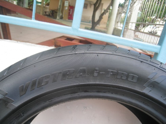 ขายยาง maxxis victra i-pro 195/55r15 ปี12  1 คู่ (081-3747940)