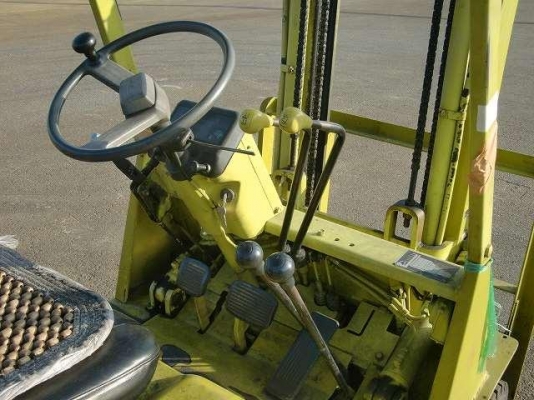 ขายฟอร์คลิฟต์ MITSUBISHI FG15 1.5 TON เกียร์ธรรมดา  ขอบคุณมากครับ หจก รุ่งเรืองธรรมวัสดุ!!!!