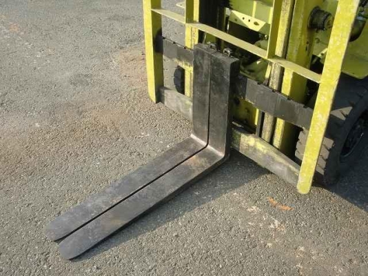 ขายฟอร์คลิฟต์ MITSUBISHI FG15 1.5 TON เกียร์ธรรมดา  ขอบคุณมากครับ หจก รุ่งเรืองธรรมวัสดุ!!!!