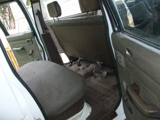 บิ๊กเอ็ม4ประตู เท่ห์ๆ ลุยๆ ถูกๆ**อยากขายไม่มีที่จอดครับ