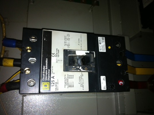 ตู้เมนไฟฟ้า3เฟส 125A