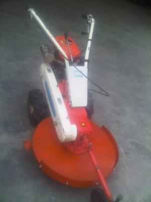 ขายรถตัดหญ้าแบบเดินตามครับ