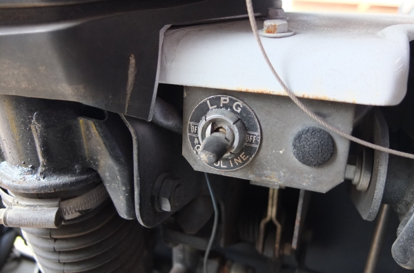 รถฟอร์คลิฟต์ โตโยต้า 1.8ตัน รุ่น 5 สูง 3ม. บินซินและLPG 2ระบบ