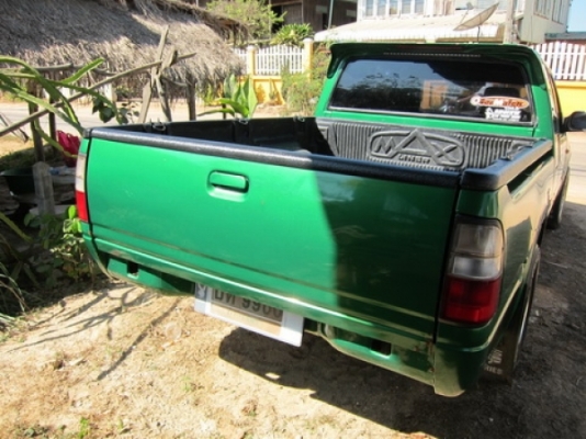 ลดราคารับปีใหม่ISUZU TFR 2.5 สีเขียวมรกต สภาพงามๆ