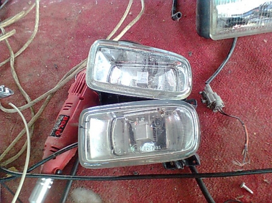 ไฟตัดหมอกวอลโว่