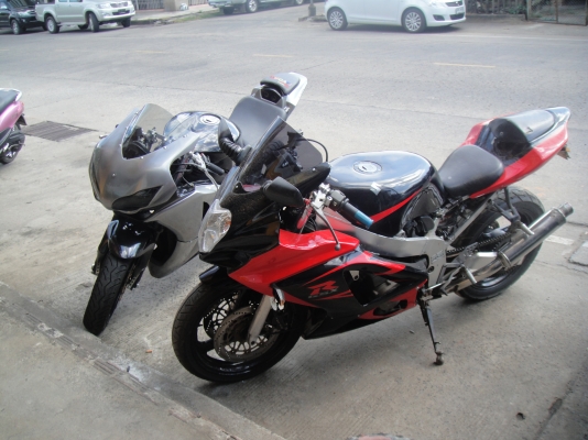 cbr400 ปี 89 แฟริ่ง 1,000rr พร้อมทะเบียน เครื่องไม่มีปันหา 085-3155295 ลดราคาเหลือ 75,000 ครับ ร้อนเงินภายในวันที่ 3-8 เท่านั้นนะครับ มาก่อนได้ก่อน ลดสุดๆแล้วครับ ร้อนเงินครับ cbr400 ปี 89 แฟริ่ง 1,000rr พร้อมทะเบียน เครื่องไม่มีปันหา 085-3155295 ลดราคาเหลือ 75,000 ครับ ร้อนเงินภายในวันที่ 3-8 เท่านั้นนะครับ มาก่อนได้ก่อน ลดสุดๆแล้วครับ ร้อนเงินครับ