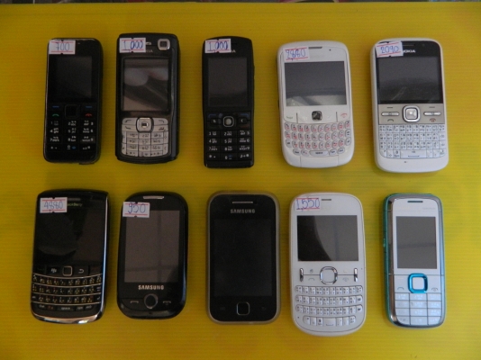 ขายเหมามือถือมือสองสภาพดี พร้อมใช้งาน จำนวน 10 เครื่อง