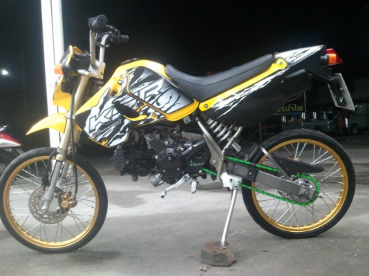 ขาย ksr (ตัวเก่า)ล้อ 17 สภาพแว้นขายถูกๆๆ 36500 บาท เข้ามาดูกันก่อน