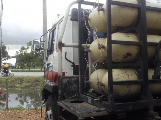 ต้องการขาย หัวลาก 10 ล้อ FUSO ยูโร1 เครื่อง 6D16 เทอร์โบ อินเตอร์คูลเลอร์ ติดแก๊ส