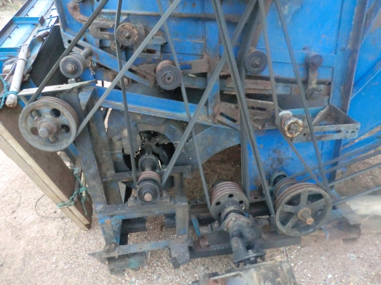 เครื่องสีข้าว+นวดข้าว พร้อมใช้งาน เครื่องสีข้าว+นวดข้าว พร้อมใช้งาน