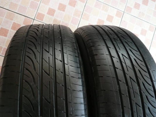 ขายยาง BRIDGESTONE GR90 215-60-16 ปี2110 (1คู่)