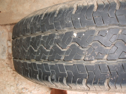 ขายล้ออะใหล่ 13" ยางดี 400 จ้า ขายล้ออะใหล่ 13" ยางดี 400 จ้า