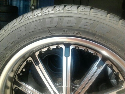 ขายแม็ก20 พร้อมยาง265/50/20 ปี4909 MARADER   1  ชุด