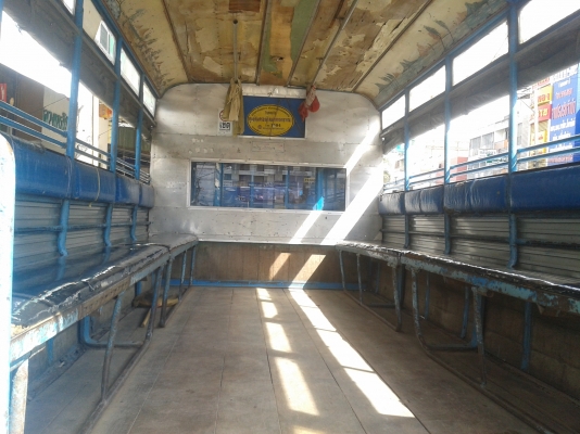 ขายด่วนหกล้อโดยสารสภาพดี เครื่อง 110 แรง Isuzu Tel. 088-4501277