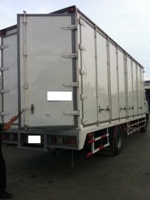 ขาย Hino FF1J 210hp หกล้อตู้ 10 บาน ยาว 7.2 เมตร