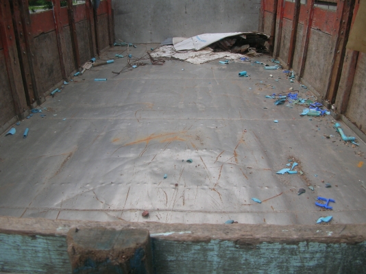 ราคาเท่าไรว่าไปคับ***ขายด่วนๆๆ ถูกๆๆ กระบะไม้คอกสูงพื้นสแตนเลสตามสภาพ***