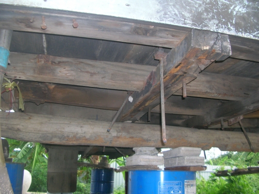 ราคาเท่าไรว่าไปคับ***ขายด่วนๆๆ ถูกๆๆ กระบะไม้คอกสูงพื้นสแตนเลสตามสภาพ***