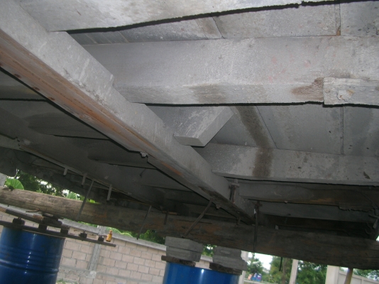 ราคาเท่าไรว่าไปคับ***ขายด่วนๆๆ ถูกๆๆ กระบะไม้คอกสูงพื้นสแตนเลสตามสภาพ***