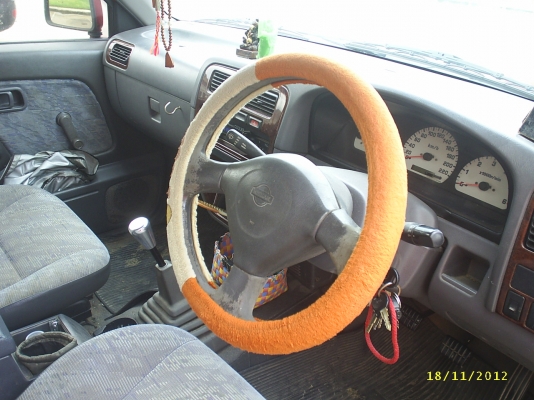 ขายด่วน Nissan Big M